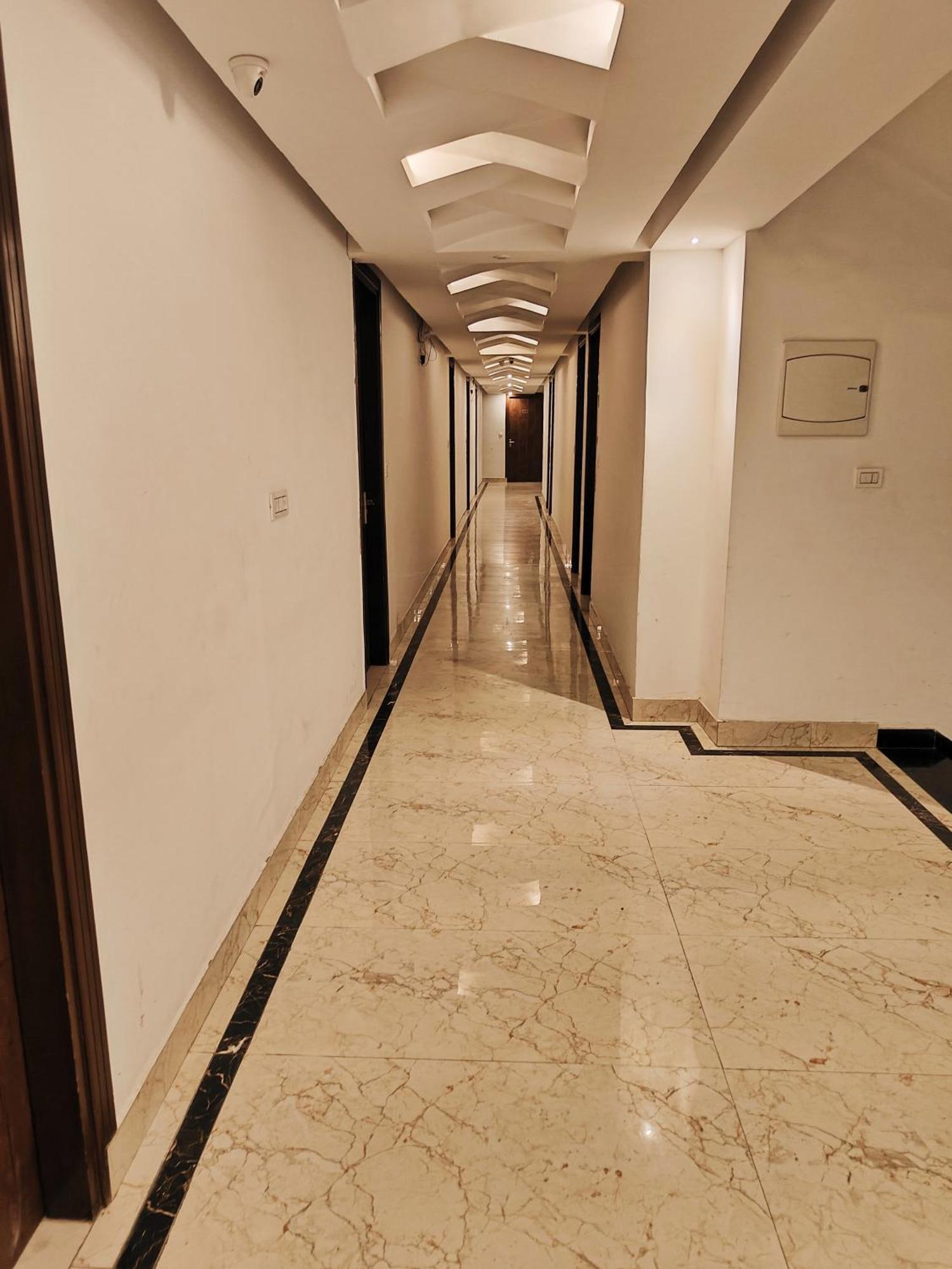 Hotel Le Mount Plaza Near Igi Airport Delhi New Delhi Exterior photo